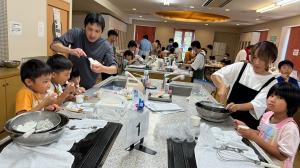 作り方を変えたアイスクリームの食べくらべ