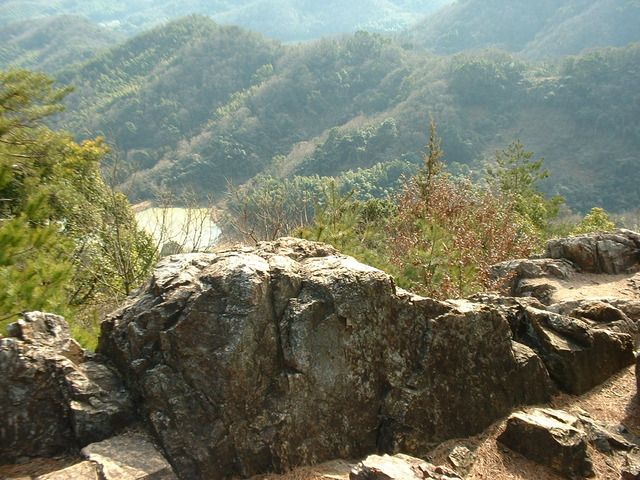 常山の千人岩の画像