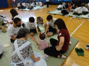 赤ちゃん登校日の様子