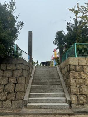 出入口３