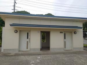 トイレ外観
