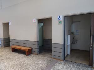 トイレ入口