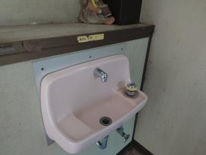 トイレ手洗い場