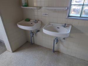 自由広場女子トイレ手洗い場
