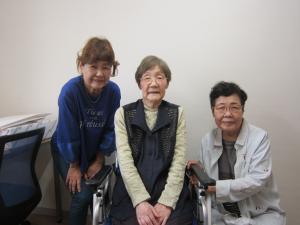 須惠　義子様　百歳記念写真